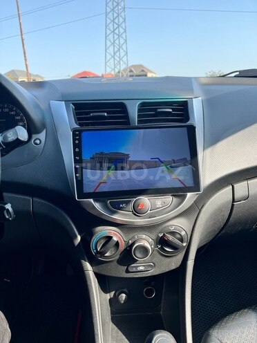 Hyundai Accent 2011, 174,000 km - 1.4 l - Bakı