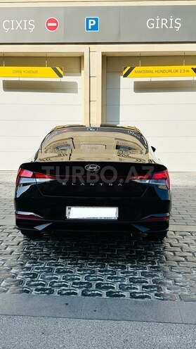 Hyundai Elantra 2023, 40,200 km - 1.6 л - Bakı