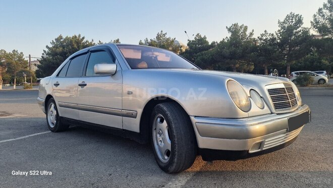 Mercedes E 230 1996, 210,000 km - 2.3 л - Sumqayıt