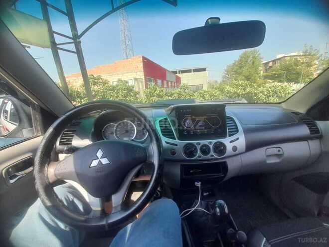 Mitsubishi L200 2013, 277,000 km - 2.5 l - Gəncə