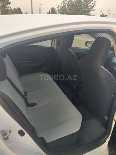 Toyota Aqua 2019, 55,000 km - 1.5 l - Bakı