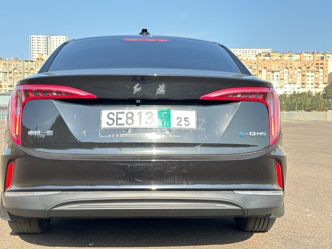 Hongqi  2023, 39,400 km - 0.0 l - Bakı