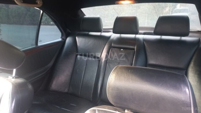 Mercedes E 220 1999, 832,382 km - 2.2 л - Şəmkir