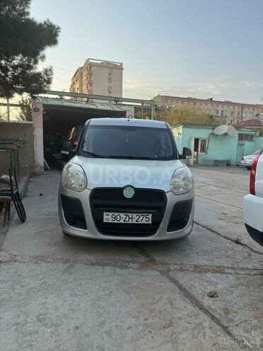 Fiat Doblo 2010, 222,000 km - 1.3 l - Bakı