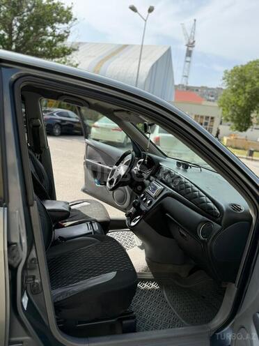 Mitsubishi Airtrek 2001, 387,383 km - 2.4 л - Bakı