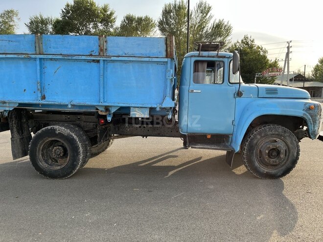ZIL 130 1992, 385,000 km - 11.0 l - Qəbələ