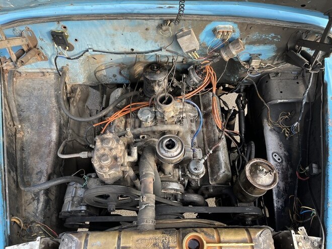ZIL 130 1992, 385,000 km - 11.0 l - Qəbələ