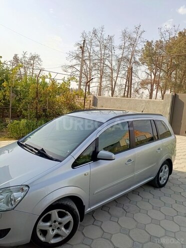 Opel Zafira 2008, 300,000 km - 1.6 l - Şəki