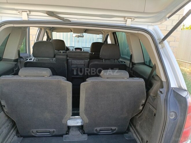 Opel Zafira 2008, 300,000 km - 1.6 l - Şəki