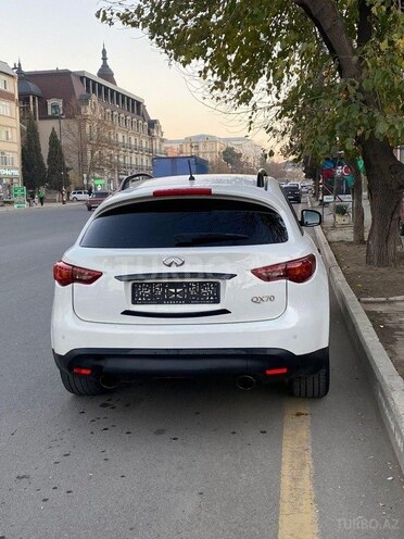 Infiniti QX70 2014, 240,000 km - 3.0 l - Gəncə