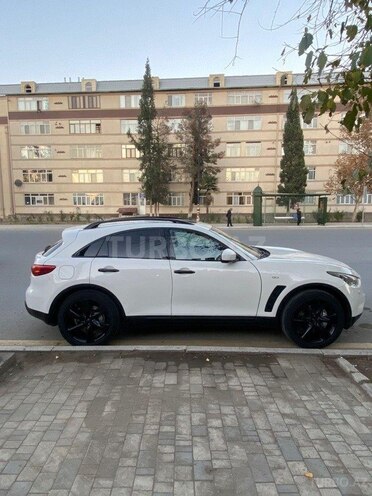 Infiniti QX70 2014, 240,000 km - 3.0 l - Gəncə