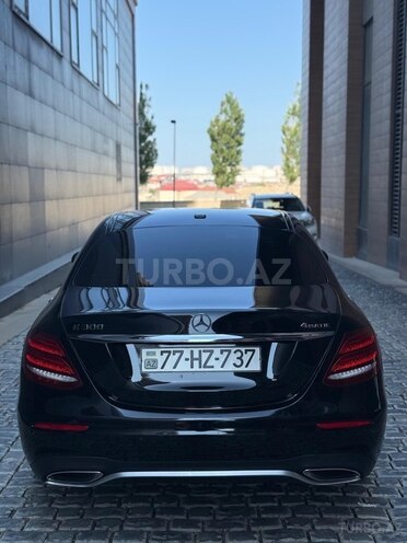 Mercedes E 300 4MATIC 2017, 92,500 km - 2.0 l - Bakı