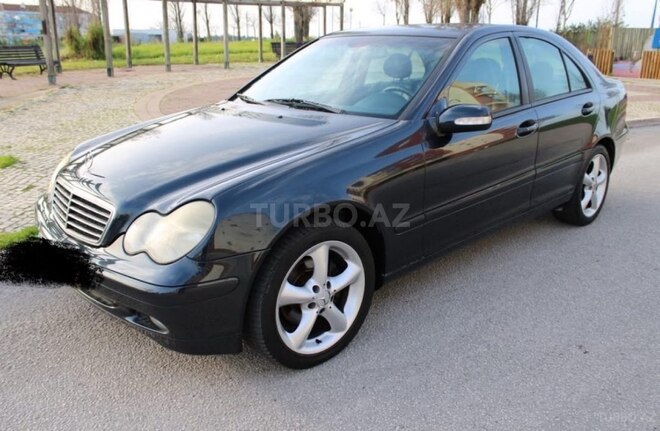 Mercedes C 220 2002, 593,000 km - 2.2 l - Sumqayıt