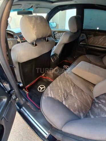 Mercedes E 230 1996, 301,000 km - 2.3 л - Xırdalan
