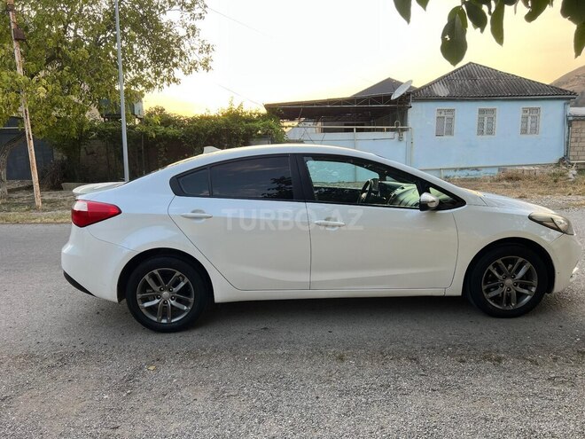 Kia Cerato 2013, 255,886 km - 1.6 l - Şamaxı