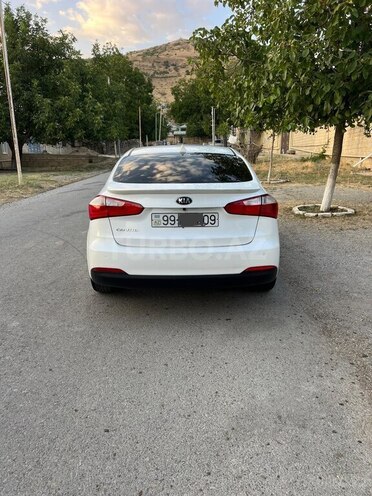 Kia Cerato 2013, 255,886 km - 1.6 l - Şamaxı
