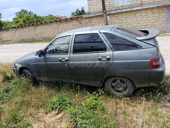 LADA (VAZ) 2112 2000, 240,000 km - 1.6 l - Quba
