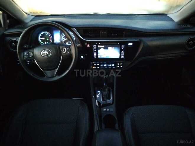Toyota Corolla 2017, 170,000 km - 1.8 l - Sumqayıt