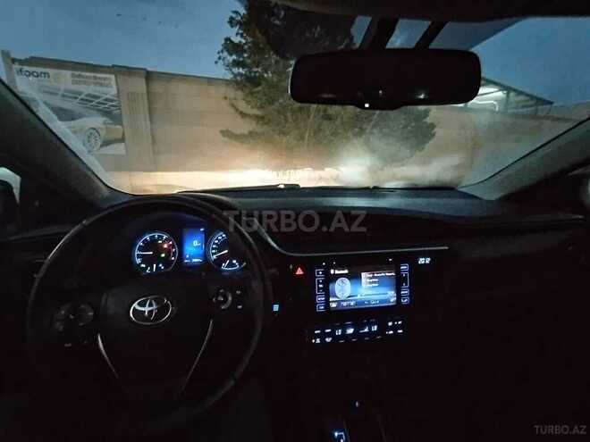 Toyota Corolla 2017, 170,000 km - 1.8 l - Sumqayıt