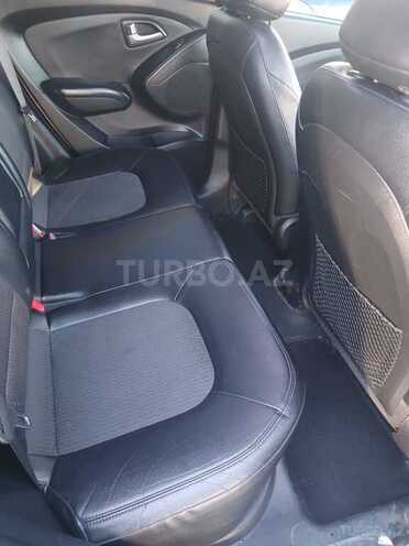 Hyundai Tucson 2009, 242,000 km - 2.0 l - Gəncə