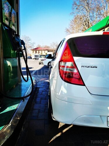 Hyundai i30 2011, 280,000 km - 1.4 l - Qəbələ