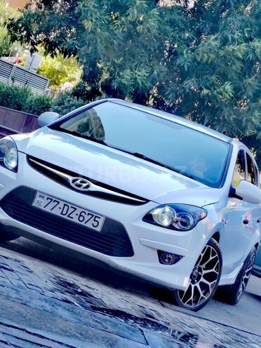 Hyundai i30 2011, 280,000 km - 1.4 l - Qəbələ