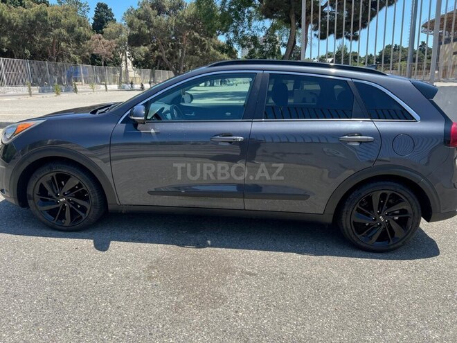 Kia Niro 2018, 75,639 km - 1.6 l - Bakı