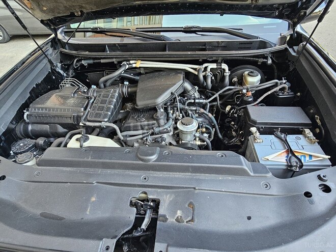 Toyota Land Cruiser Prado 2010, 328,000 km - 2.7 л - Bakı