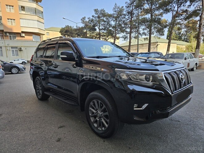Toyota Land Cruiser Prado 2010, 328,000 km - 2.7 л - Bakı