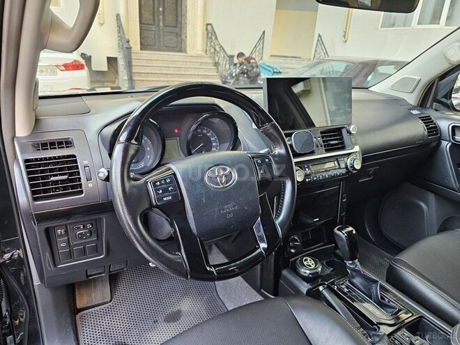 Toyota Land Cruiser Prado 2010, 328,000 km - 2.7 л - Bakı