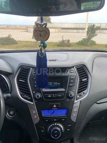 Hyundai Santa Fe 2013, 159,000 km - 3.3 l - Quba