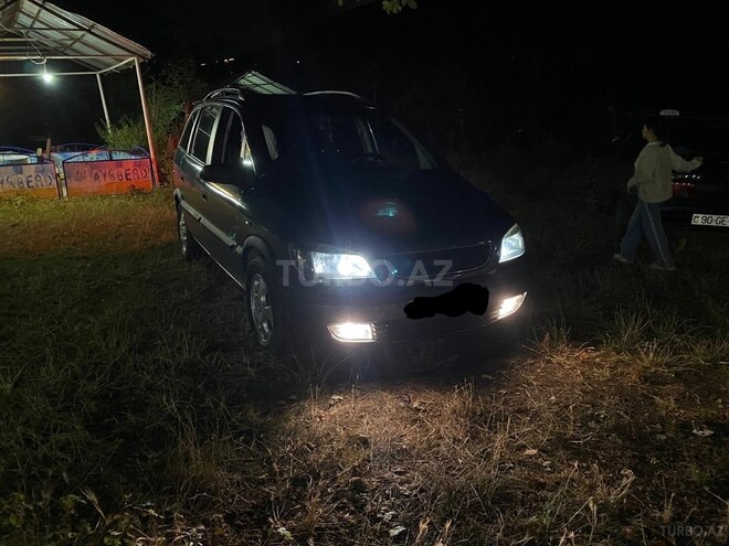 Opel Zafira 2000, 398,000 km - 2.2 l - Gəncə