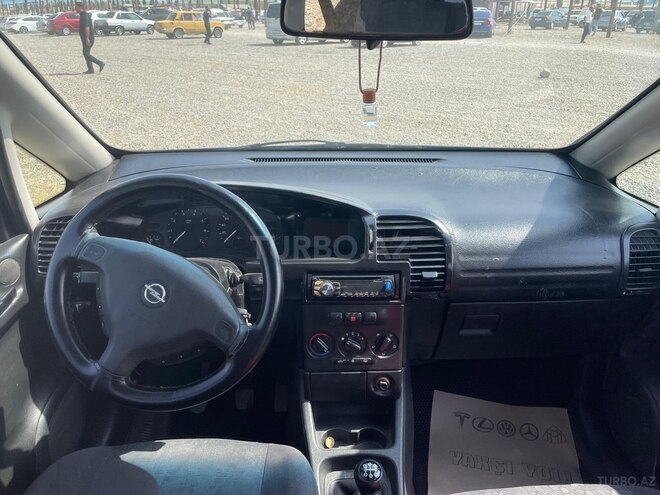 Opel Zafira 2000, 398,000 km - 2.2 l - Gəncə