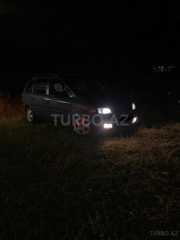 Opel Zafira 2000, 398,000 km - 2.2 l - Gəncə