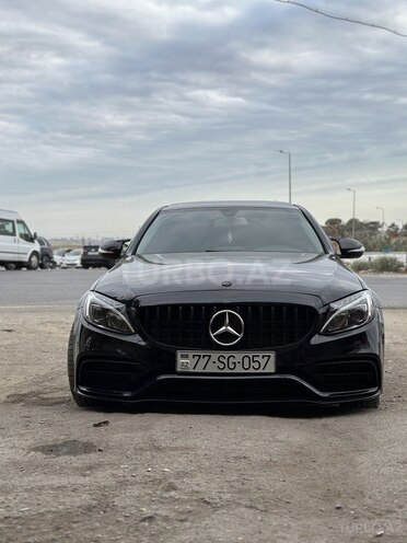 Mercedes C 300 4MATIC 2015, 240,000 km - 3.5 l - Bakı