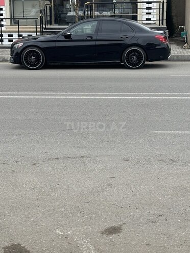 Mercedes C 300 4MATIC 2015, 240,000 km - 3.5 l - Bakı