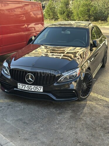Mercedes C 300 4MATIC 2015, 240,000 km - 3.5 l - Bakı