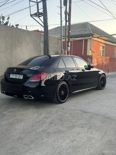 Mercedes C 300 4MATIC 2015, 240,000 km - 3.5 l - Bakı