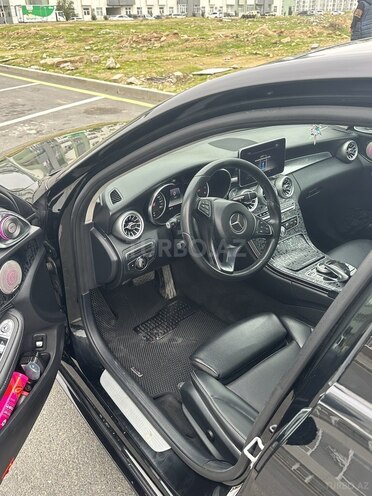 Mercedes C 300 4MATIC 2015, 240,000 km - 3.5 l - Bakı