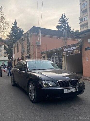 BMW 740 2005, 293,000 km - 4.0 l - Bakı