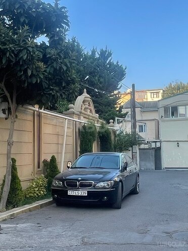 BMW 740 2005, 293,000 km - 4.0 l - Bakı