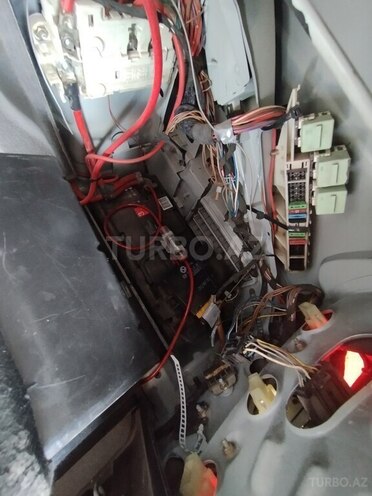 BMW 528 1996, 332,432 km - 2.8 l - Cəlilabad