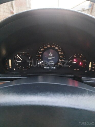 Mercedes E 270 2002, 165,000 km - 2.7 l - Gəncə