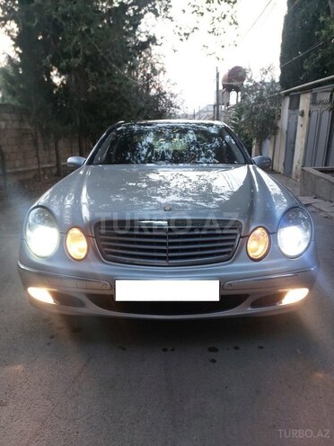 Mercedes E 270 2002, 165,000 km - 2.7 l - Gəncə