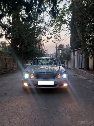 Mercedes E 270 2002, 165,000 km - 2.7 l - Gəncə