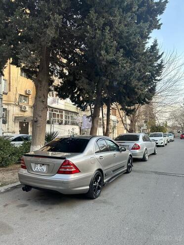 Mercedes C 230 2005, 323,000 km - 2.3 l - Bakı