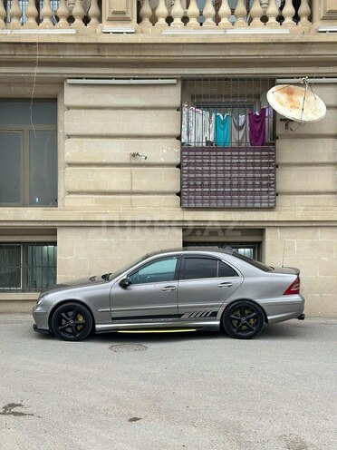 Mercedes C 230 2005, 323,000 km - 2.3 l - Bakı