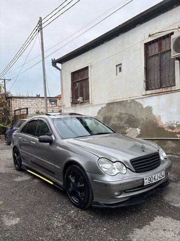 Mercedes C 230 2005, 323,000 km - 2.3 l - Bakı