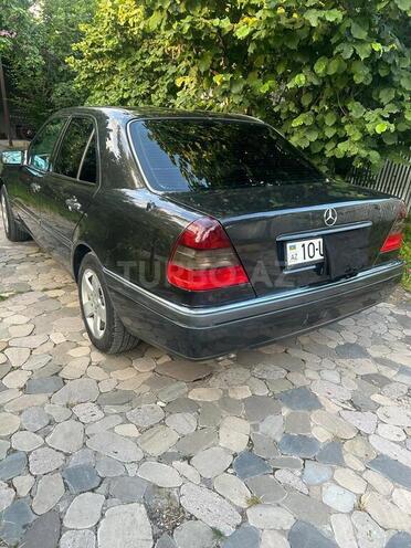 Mercedes C 220 1995, 300,000 km - 2.2 l - İsmayıllı