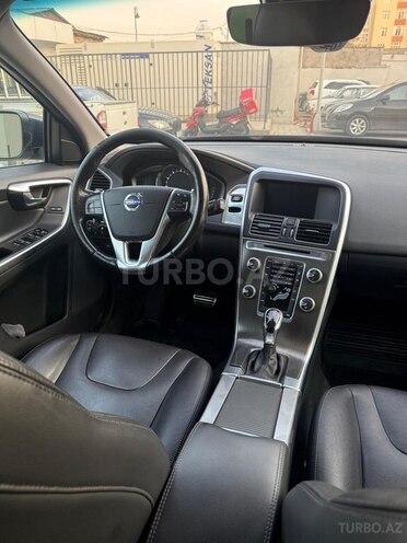 Volvo XC60 2015, 131,000 km - 3.0 l - Bakı